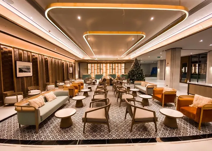 The Quarter Chaophraya By Uhg - Riverfront Hotel, Walk To Iconsiam