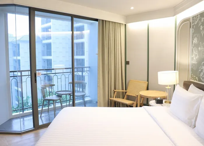 The Quarter Chaophraya By Uhg - Riverfront Hotel, Walk To Iconsiam