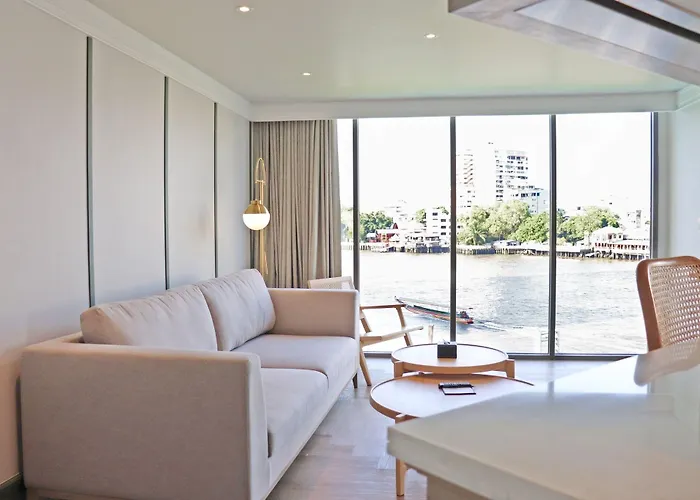 Отель The Quarter Chaophraya By Uhg - Riverfront Hotel, Walk To Iconsiam Бангкок