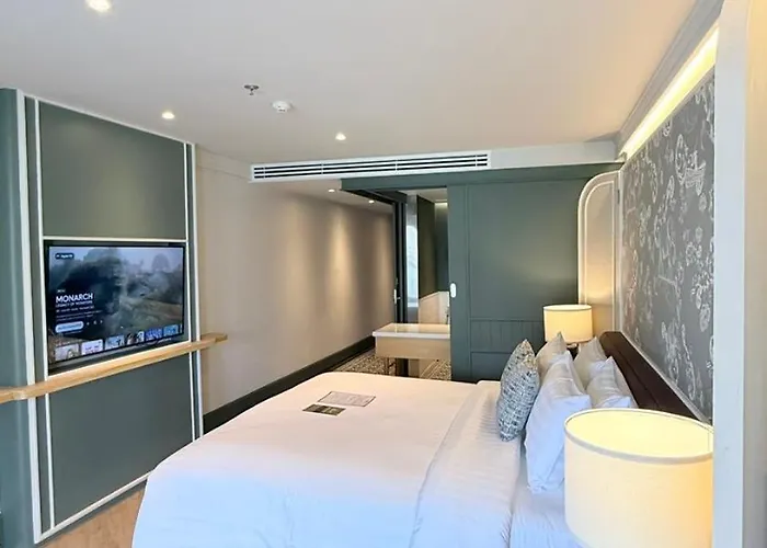 The Quarter Chaophraya By Uhg - Riverfront Hotel, Walk To Iconsiam Отель