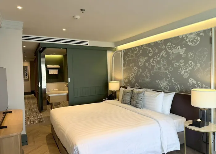 The Quarter Chaophraya By Uhg - Riverfront Hotel, Walk To Iconsiam Отель 4*