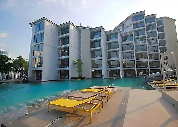 The Quarter Chaophraya By Uhg - Riverfront Hotel, Walk To Iconsiam Bangkok