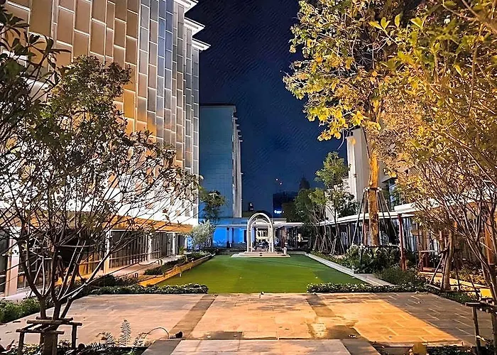 The Quarter Chaophraya By Uhg - Riverfront Hotel, Walk To Iconsiam Bangkok