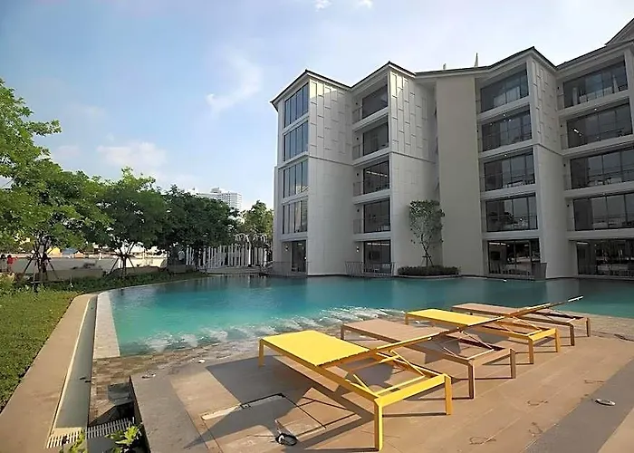 The Quarter Chaophraya By Uhg - Riverfront Hotel, Walk To Iconsiam